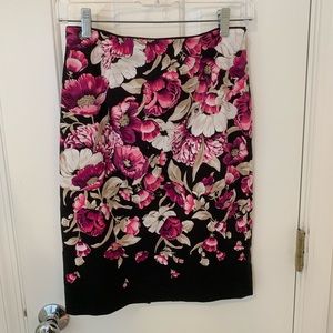 White House black market floral skirt